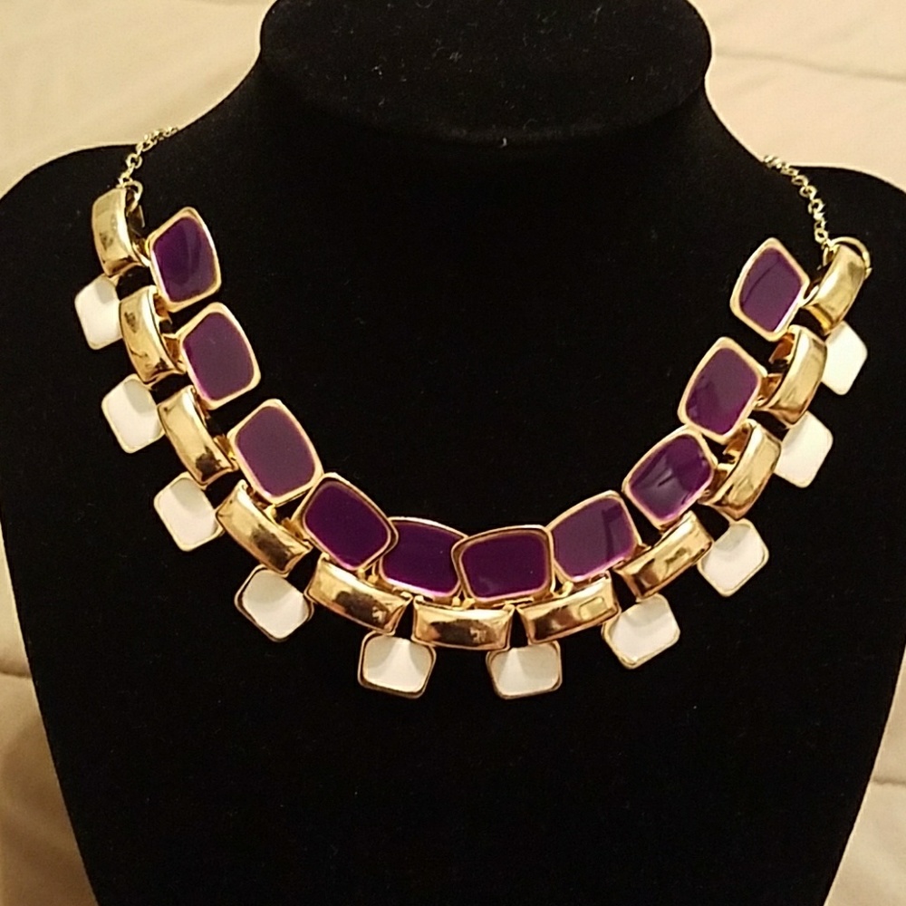 Purple & white goldtone statement necklace